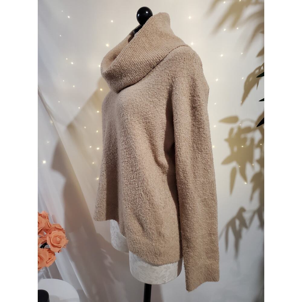 Barefoot Dreams Ecochic Cowl Neck Pullover Sweater Womens Size XS Camel Beige - Picture 3 of 9